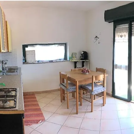 Riservato, Comodo, Spazioso E Con Parcheggio Apartment *